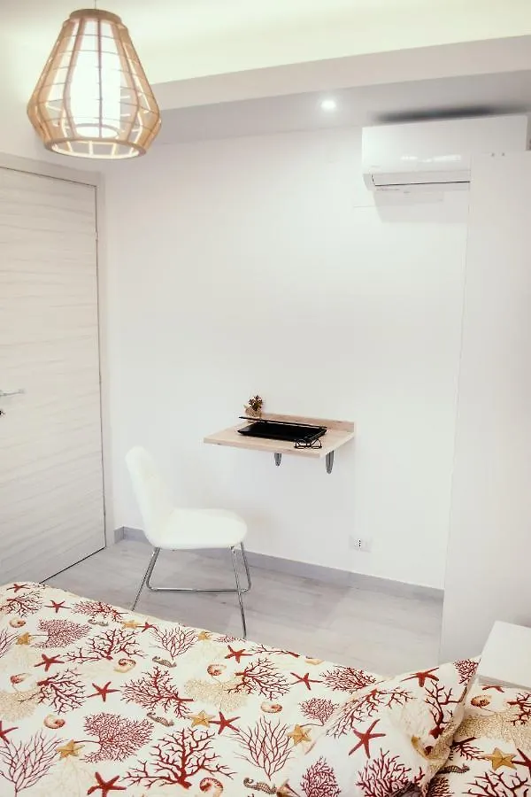 Levante Apartment Santa Teresa Di Riva