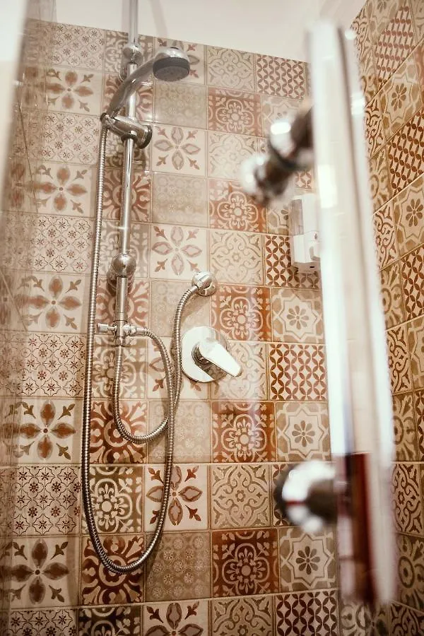 Levante Apartment Santa Teresa Di Riva Bed & Breakfast